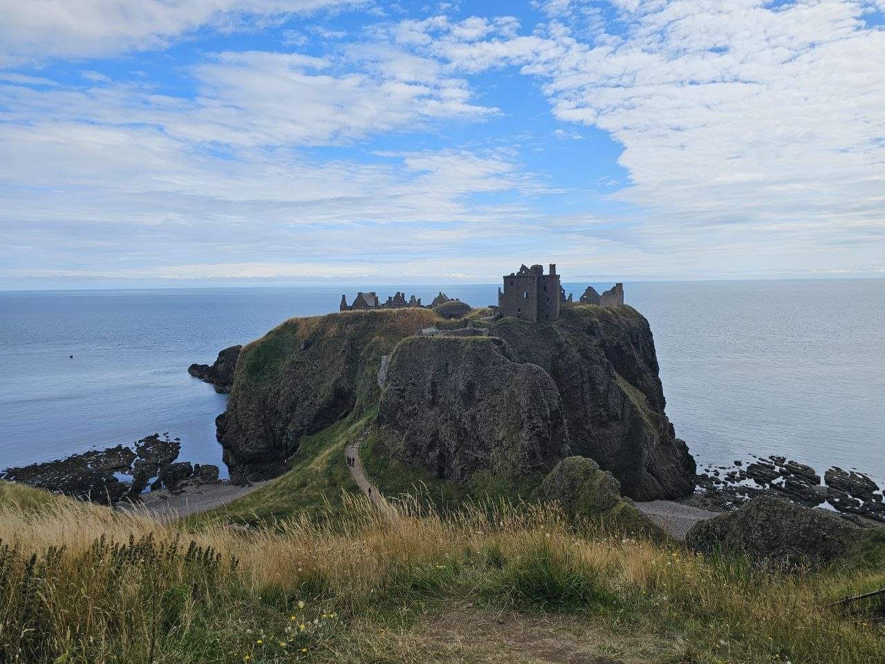 Aberdeen coastal castle landscape
